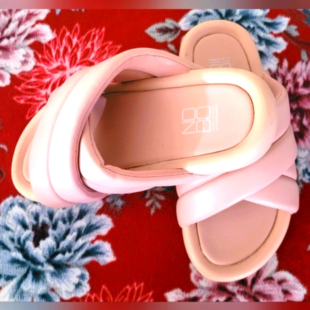 ✨️NWOT NO Boundaries Women's Shoes